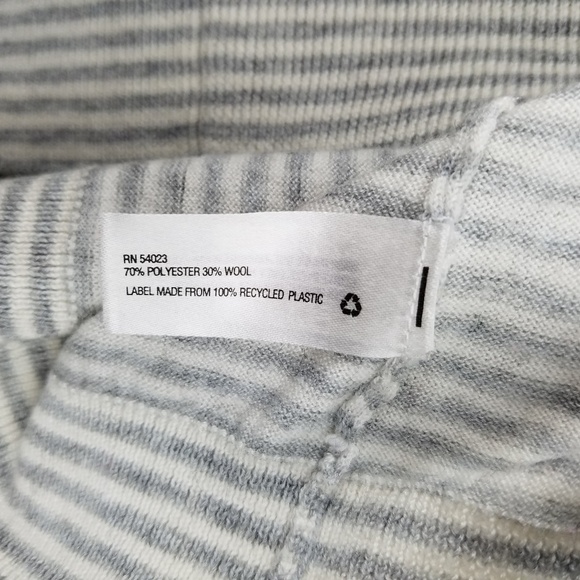 GAP Women sweater size XS wool blend striped grey - Picture 6 of 6